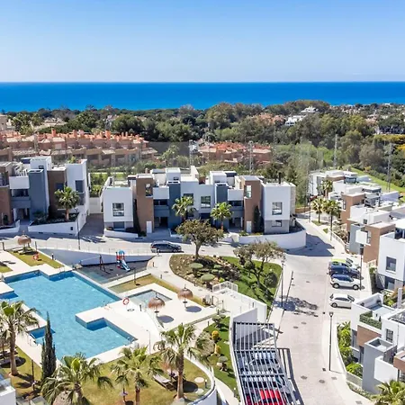 Feriehus Vivi Homes - Queen - Sea Views - Golf - Mountain Views